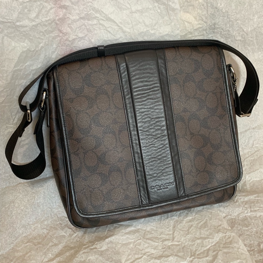 Coach Side Sling